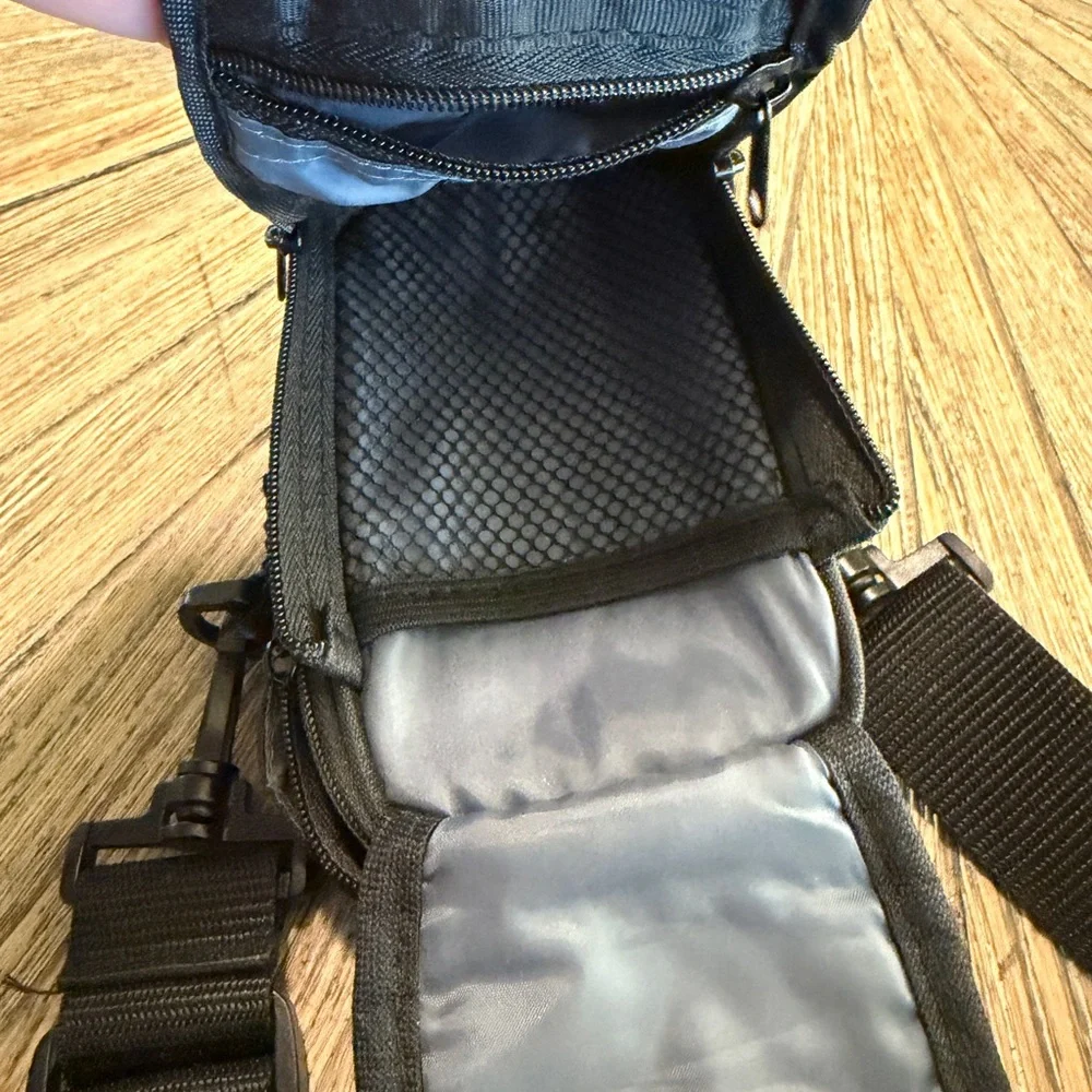 Samsonite Tech accessories bag travel ready multi compartment camera bag men’s